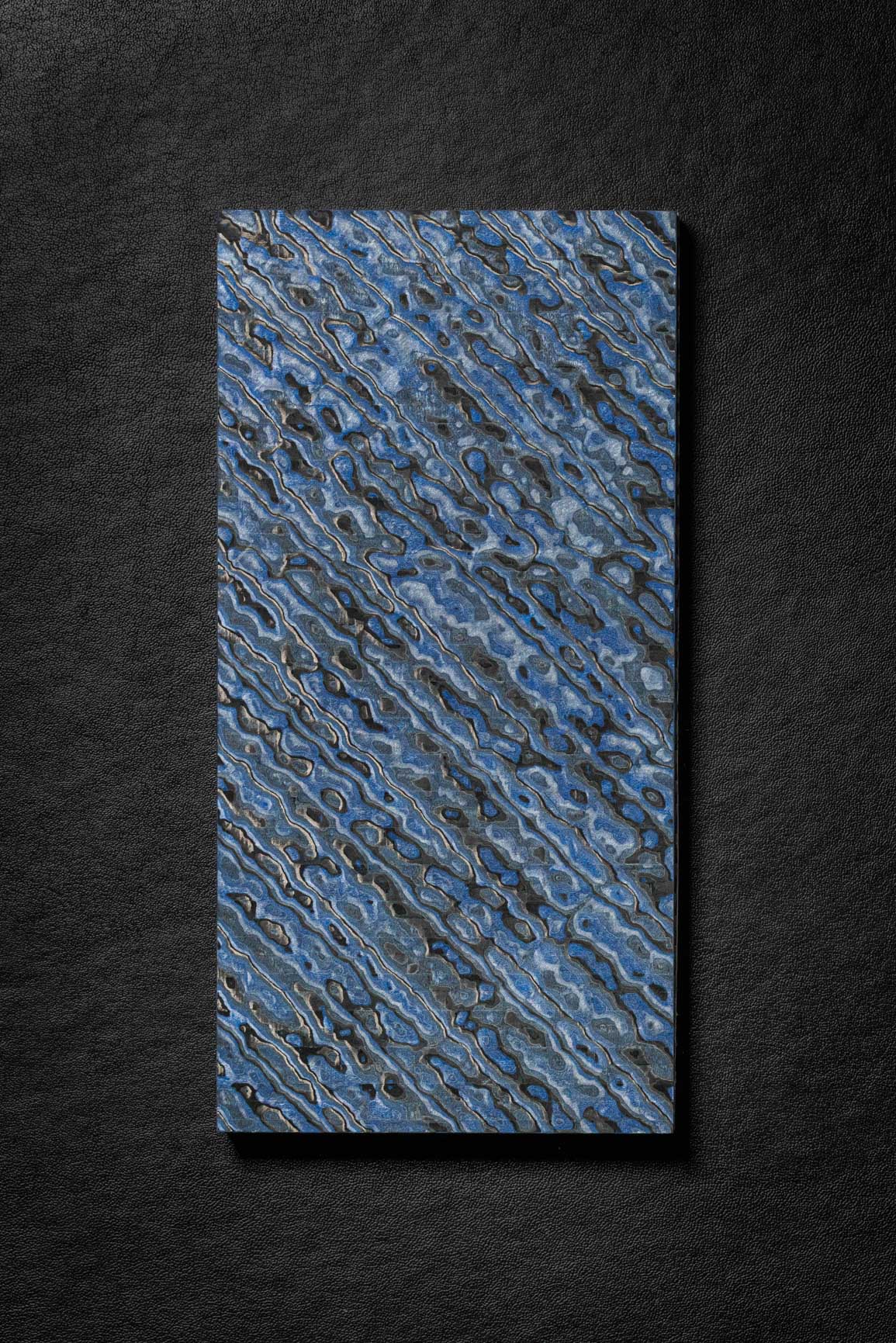 Black, Dark Blue (0.5:1) Single Side Damascus