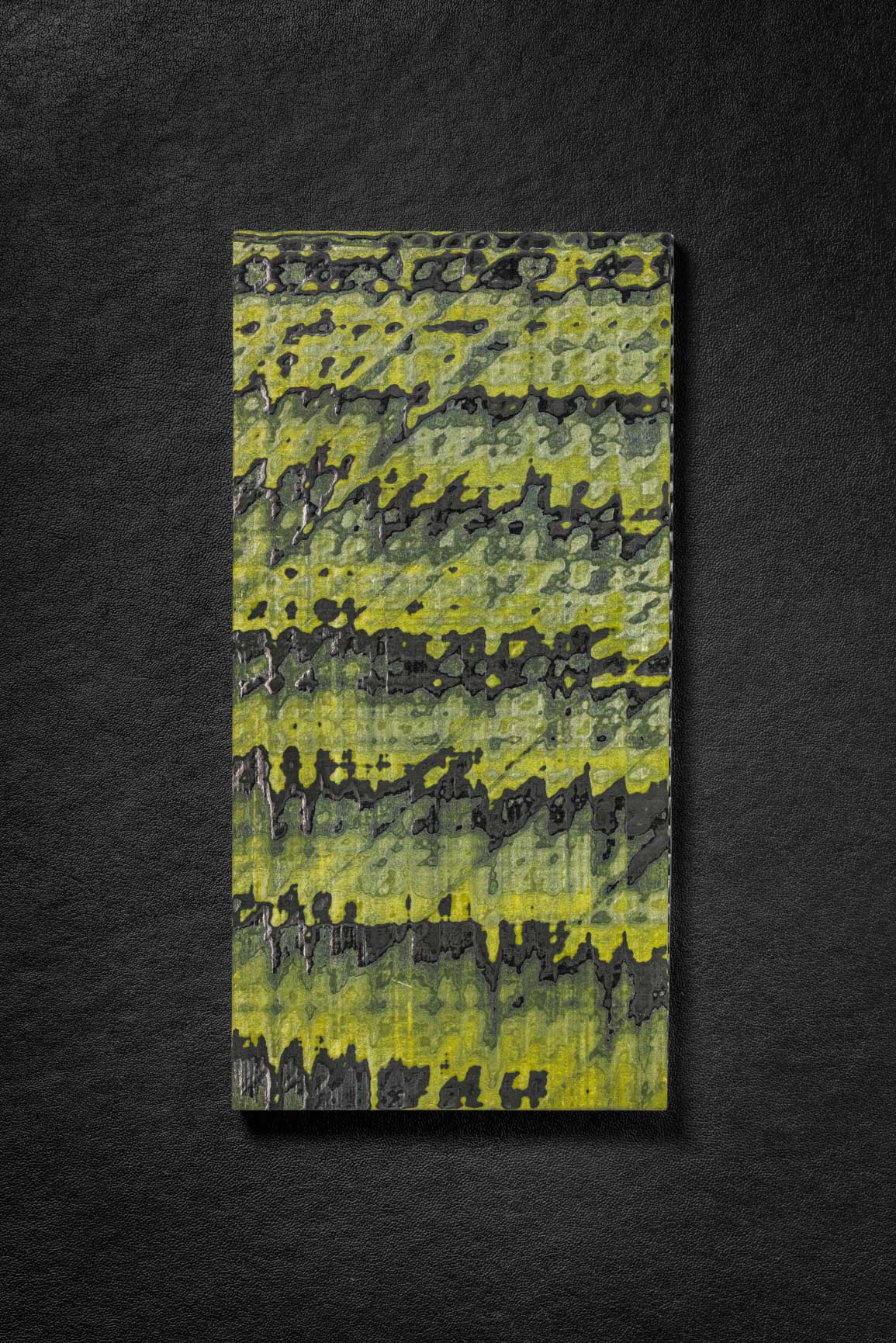 Black, Yellow (0.5:1) Angle Cut