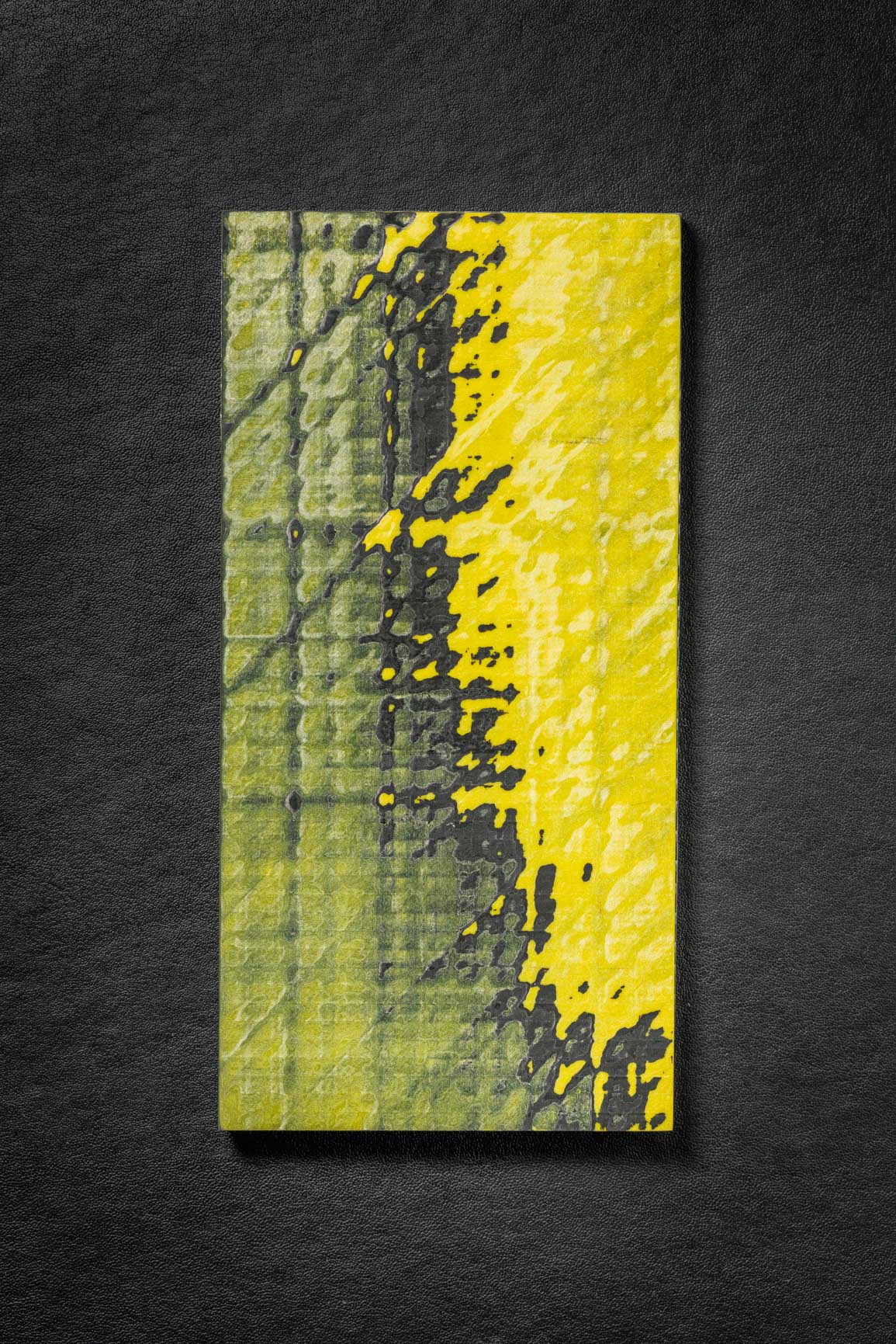 Black, Yellow (0.5:3) Flat