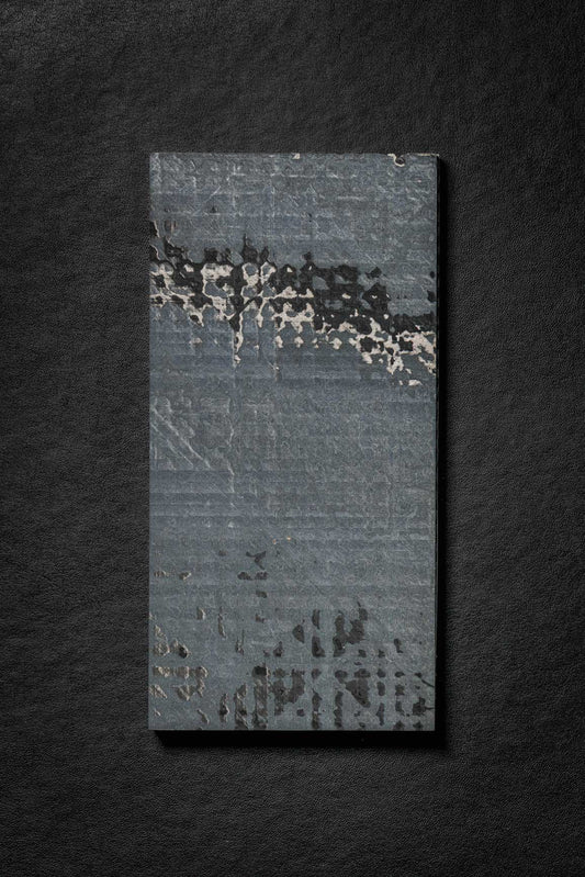 Black, Grey (1:2) Flat
