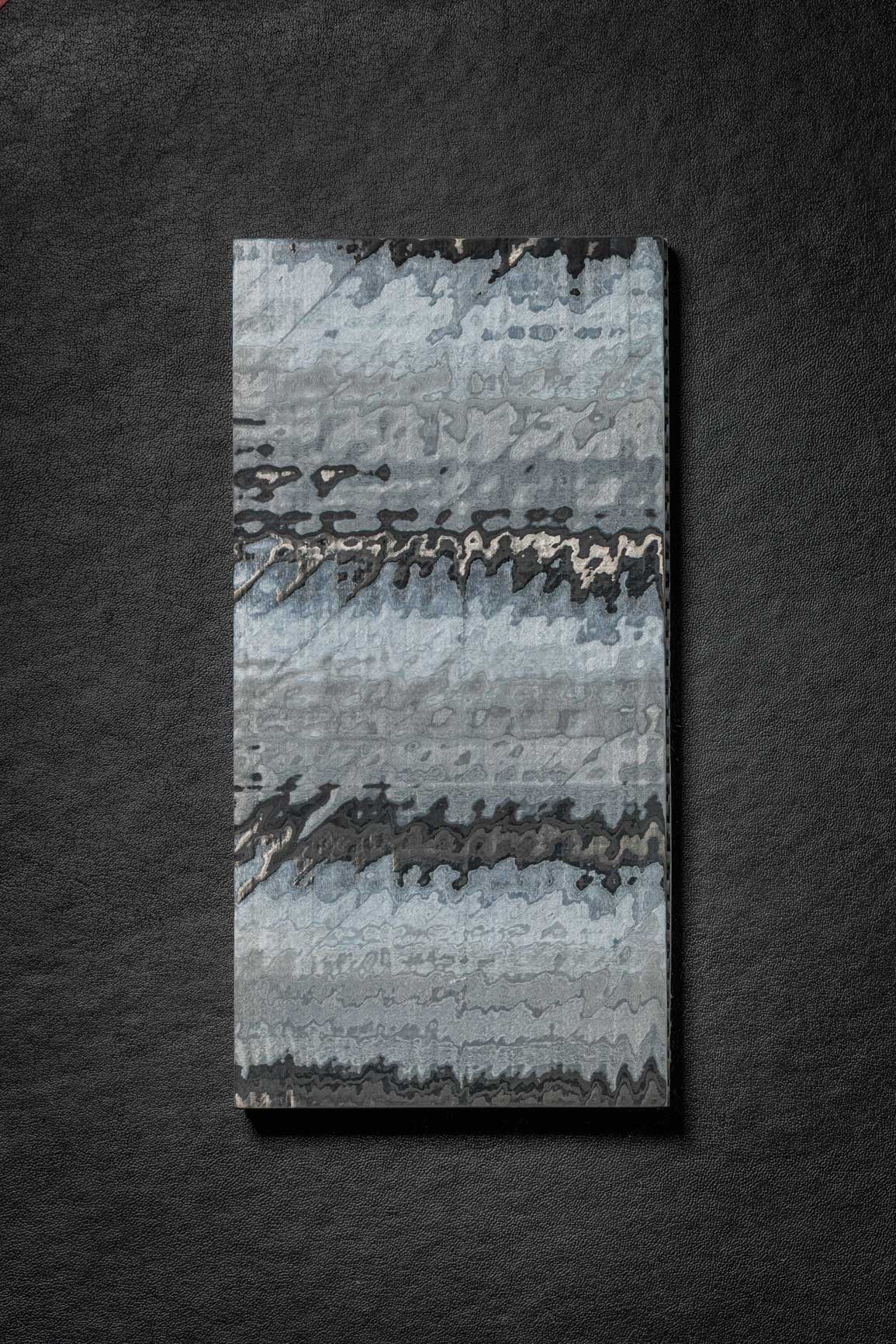 Black, Grey, White (1:1:1) Angle Cut