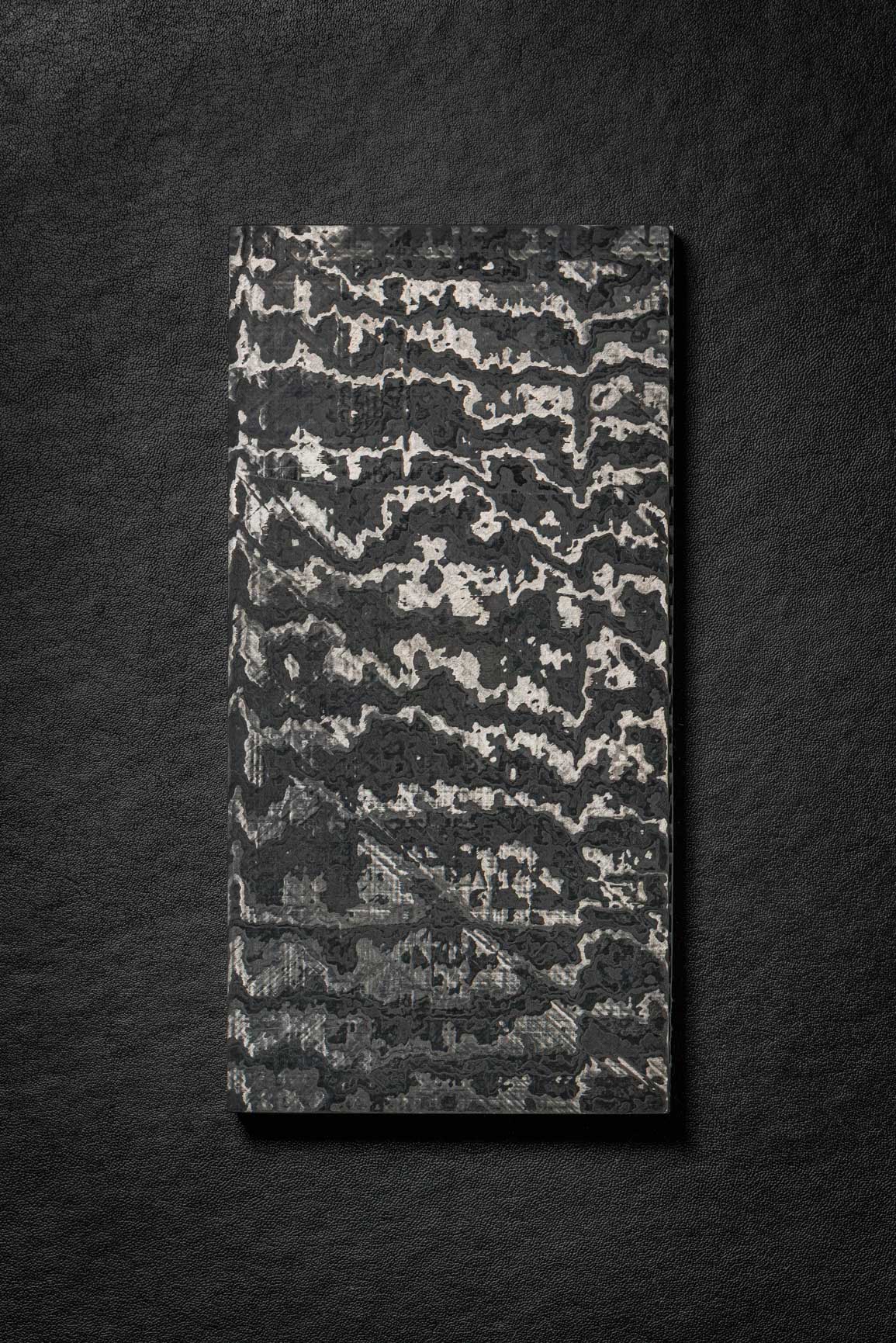 Black Angle Cut