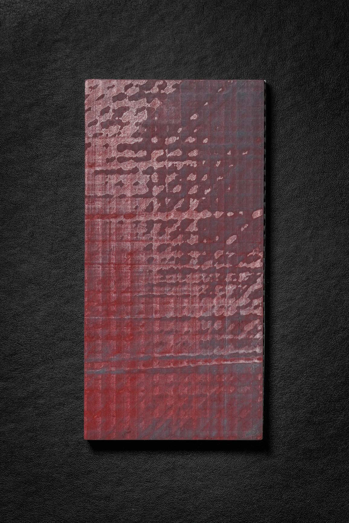 Red, Grey (2:1) Flat