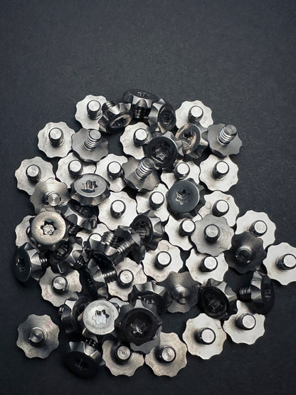 Gear pivot pair