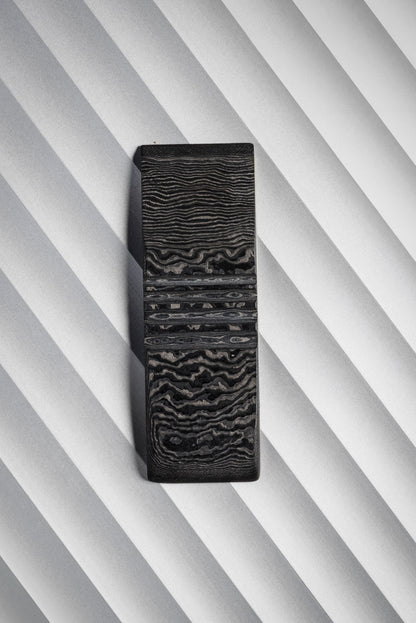 Black Angle Cut