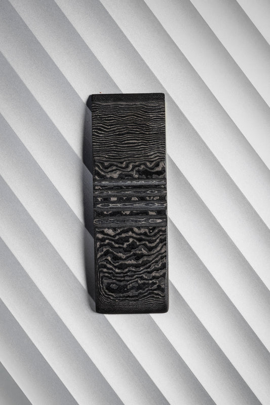 Black Angle Cut