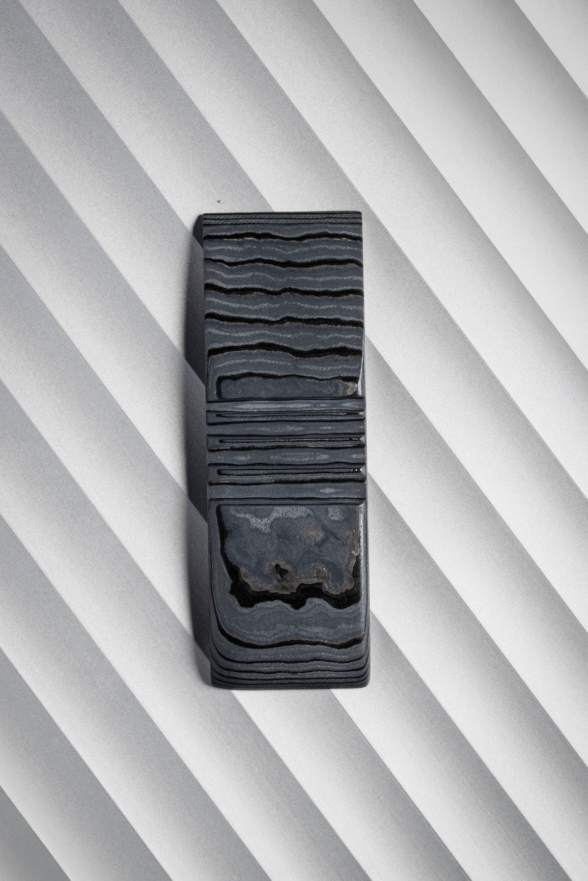 Black, Grey (1:2) Flat