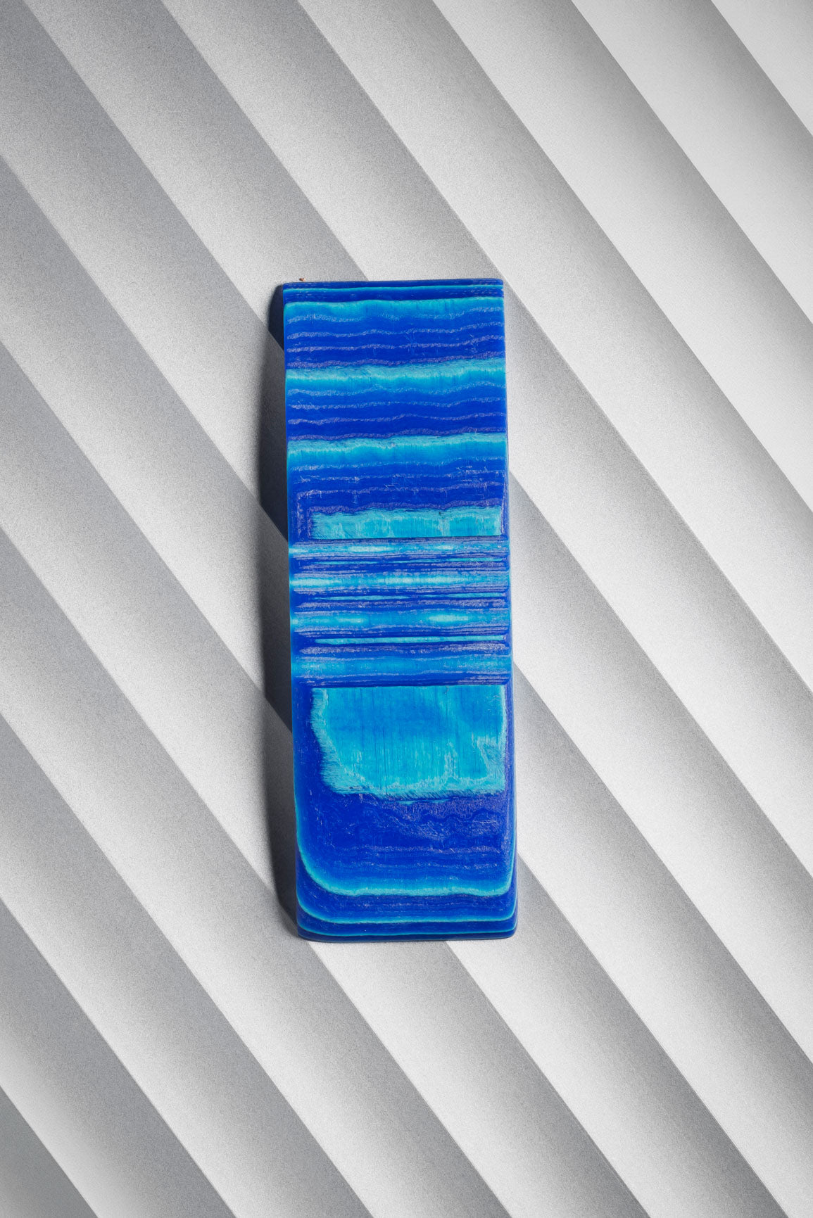 Dark Blue, Tiffany Blue (4:1) Flat
