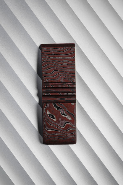 Black, Red (0.5:1) Single Side Damascus