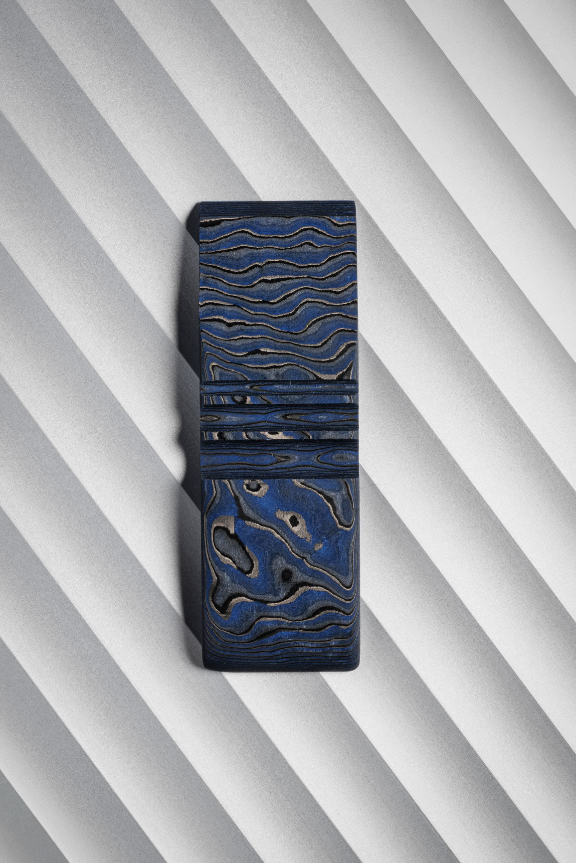 Black, Dark Blue (0.5:1) Single Side Damascus