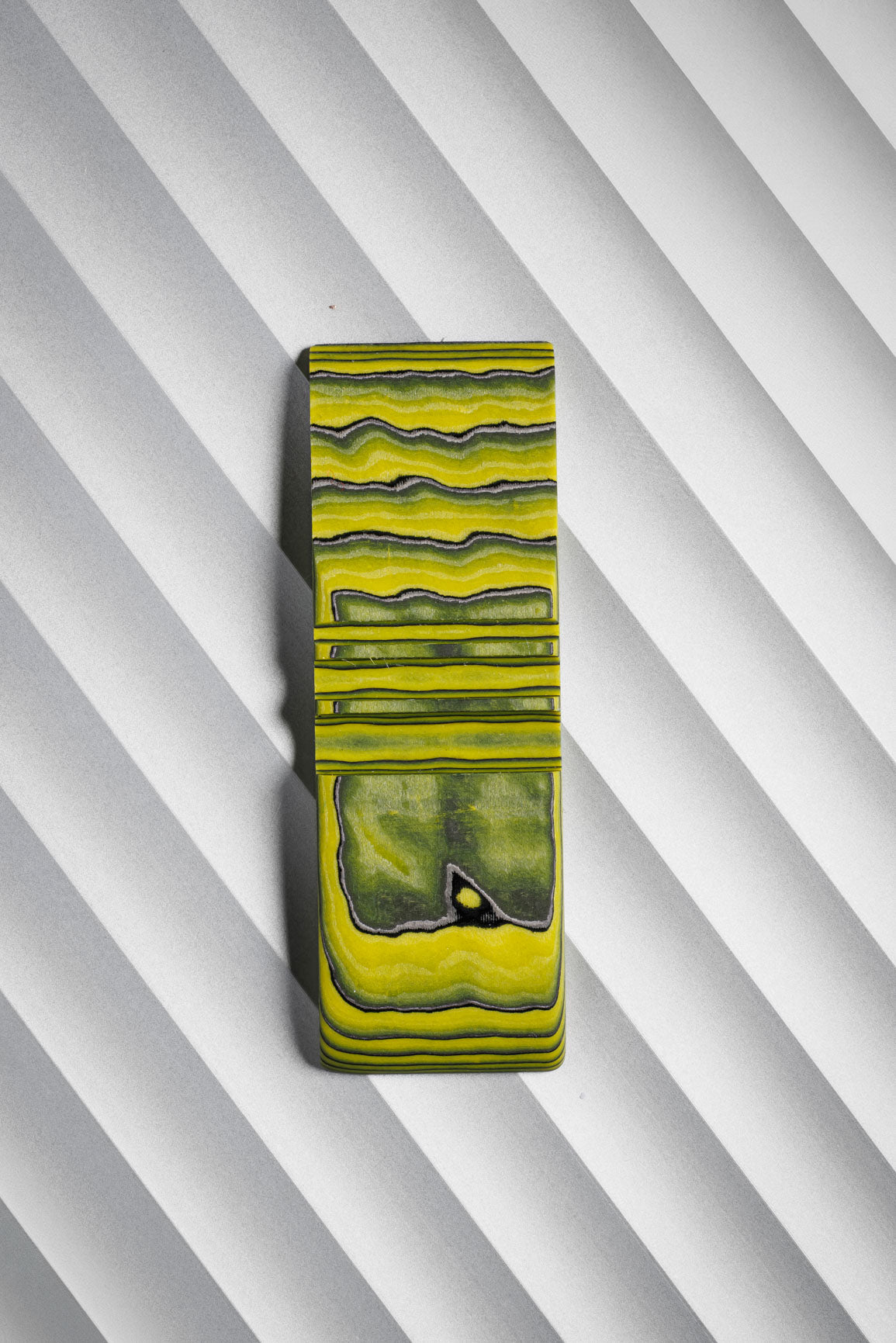 Black, Yellow (0.5:3) Flat
