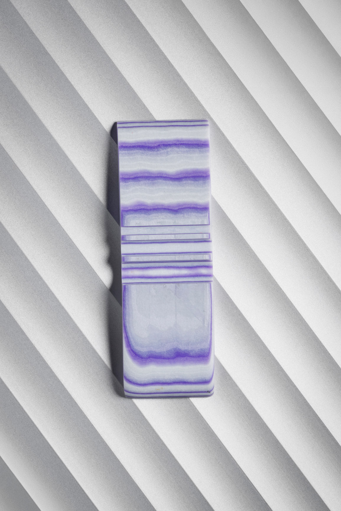 Purple, White (1:4) Flat