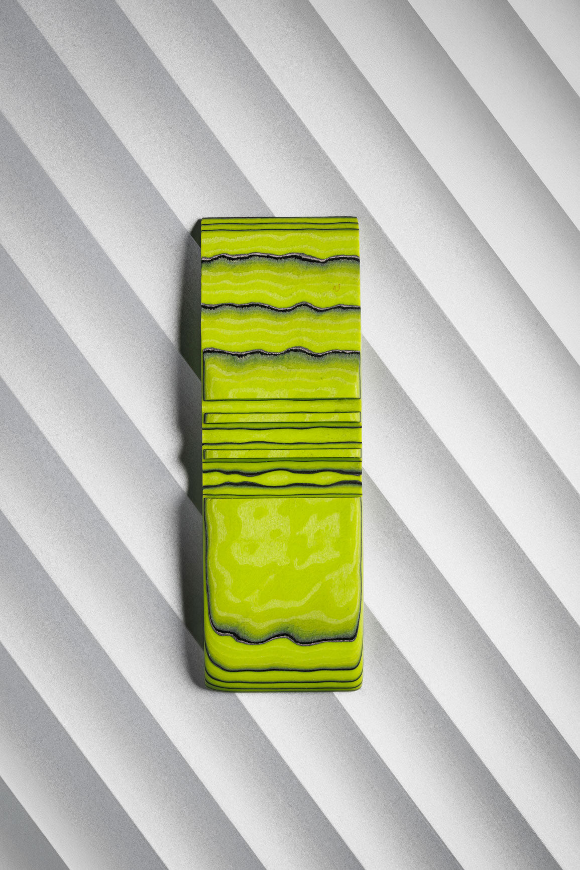 Black, Neon Green (0.5:4) Flat