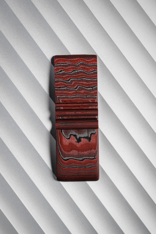 Black, Red (1:2) Angle Cut