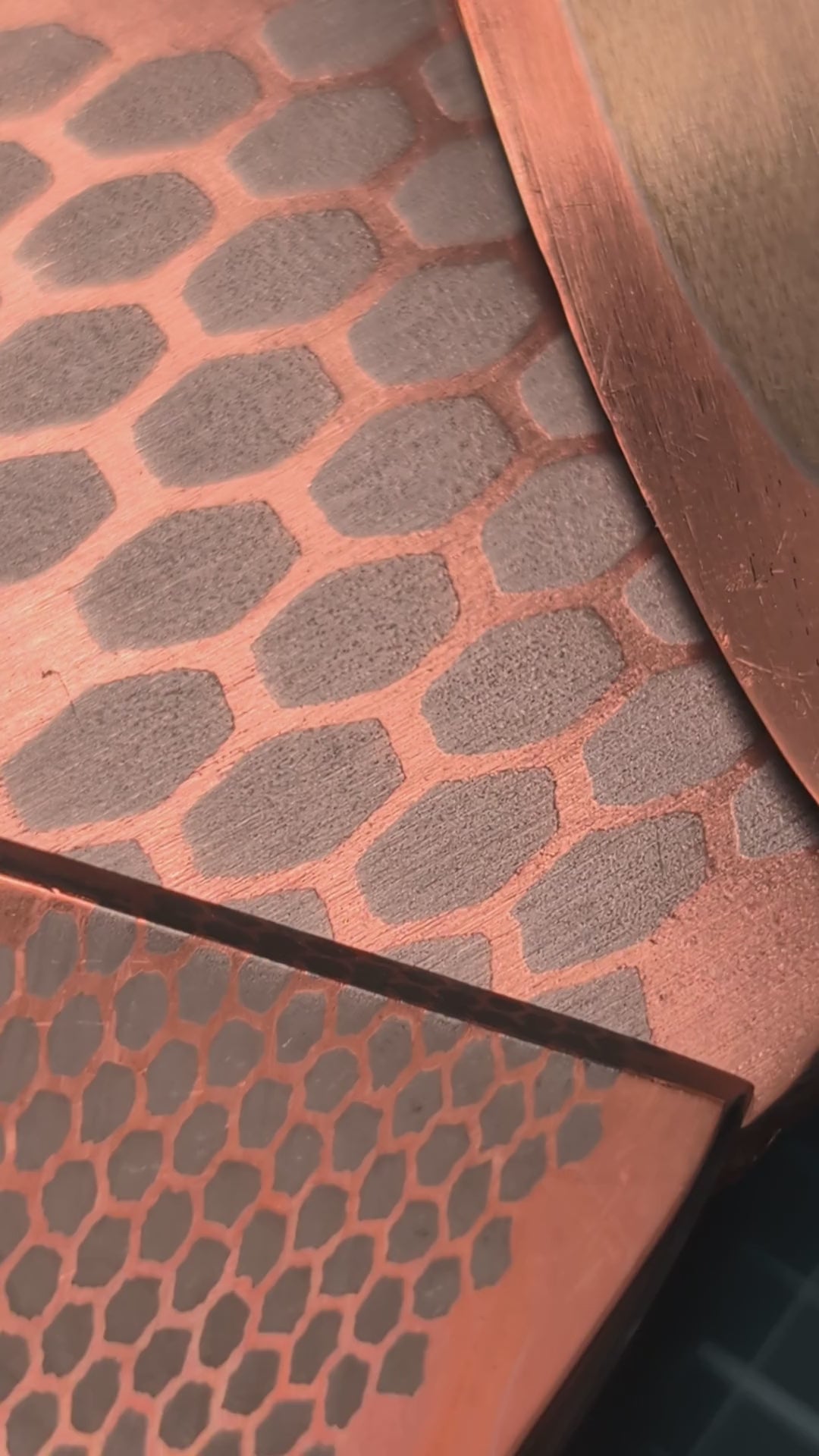 Superconductor slices, NbTi filaments in copper, in several filament sizes and cuts